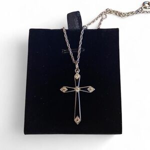 Elegant Sterling Silver Cross Pendant Necklace